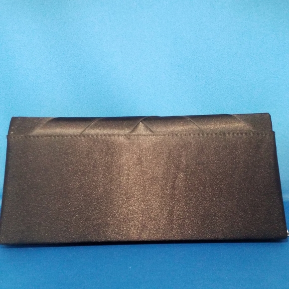 Chateau brand little black purse - Picture 2 of 4